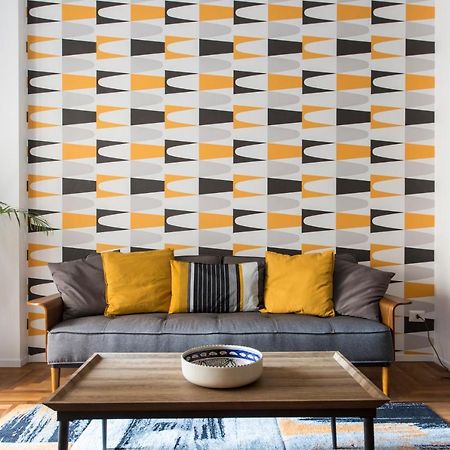 Dimora Toledo Apartment Наполи Екстериор снимка