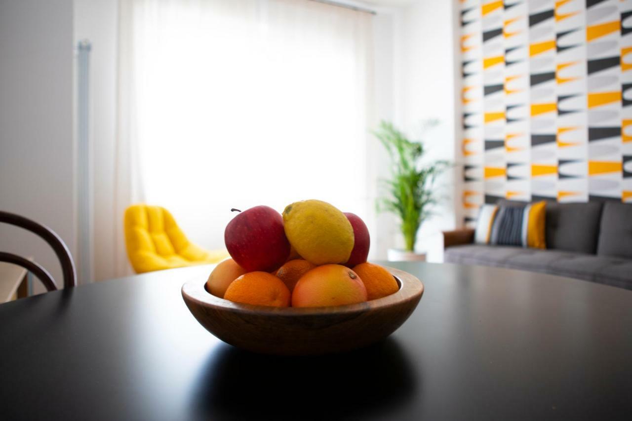 Dimora Toledo Apartment Наполи Екстериор снимка